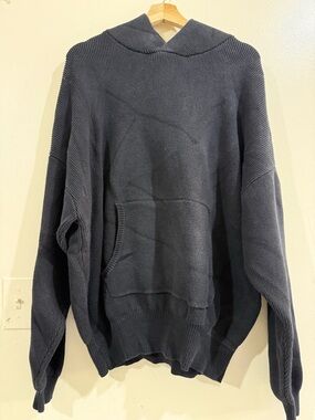 ALO Yoga Men's Navy Hooded Crewneck Sweater